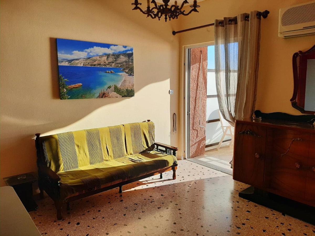 Μαγευτικο Ηλιβασιλεμα Μαρμαρι Ευβοιας Apartment Marmari  Екстериор снимка