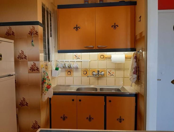 Μαγευτικο Ηλιβασιλεμα Μαρμαρι Ευβοιας Apartment Marmari  Екстериор снимка
